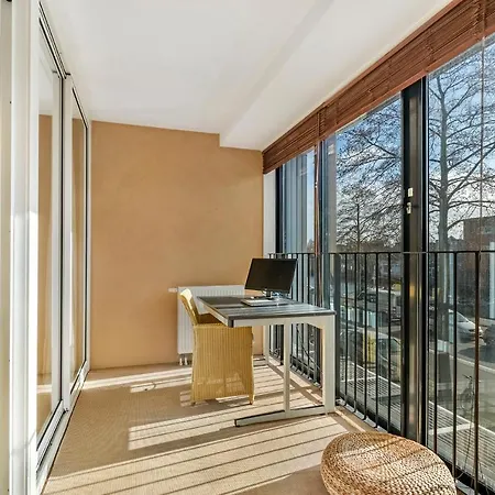 Apartment 170m2 With Jacuzzi & Steam Bath In Center Of